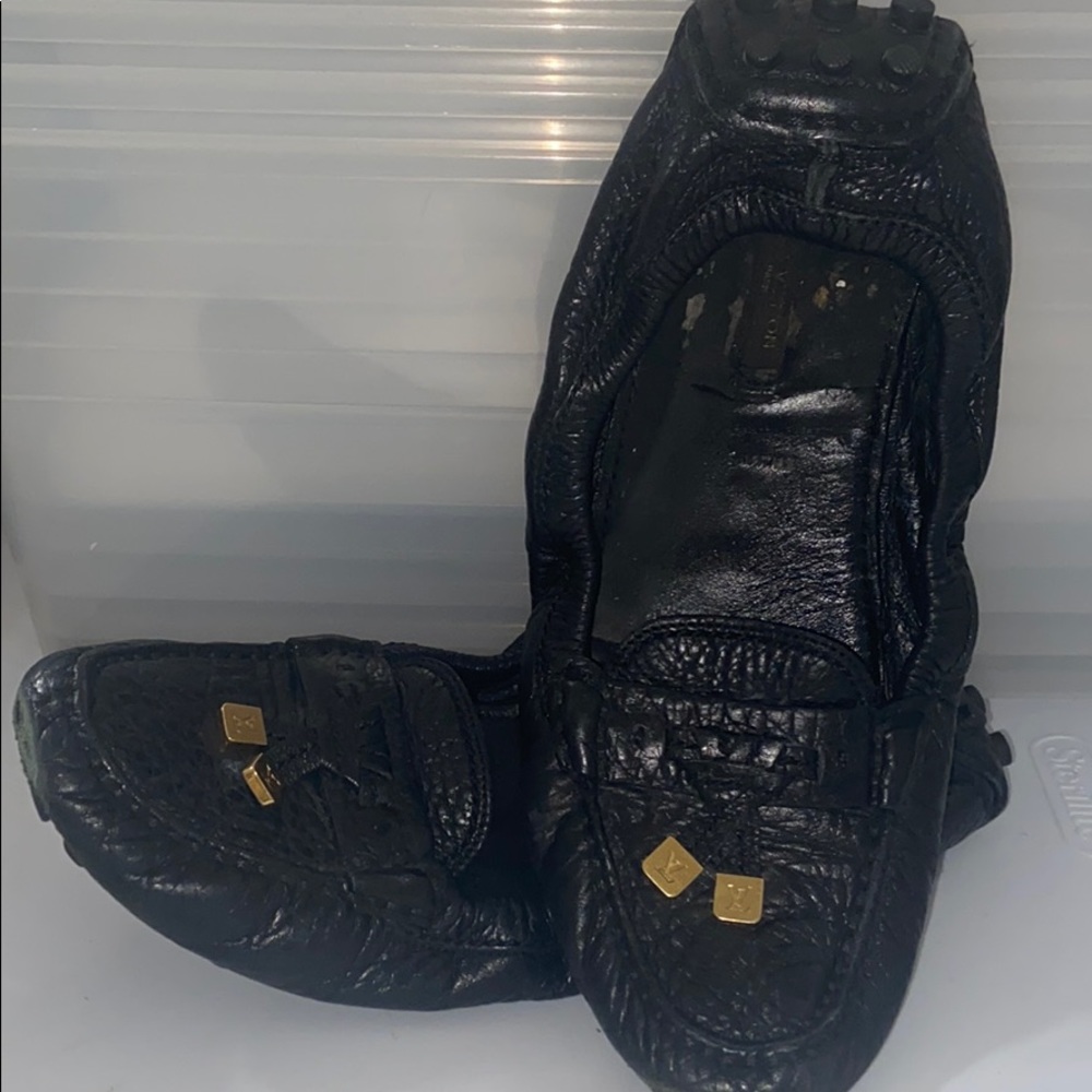 ♥️🚨 Authentic Louis Vuitton moccasin loafers